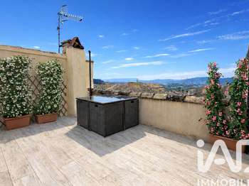 Appartement 6 pièces 130 m² · à Cadenet · 130 m² · 275 000 €