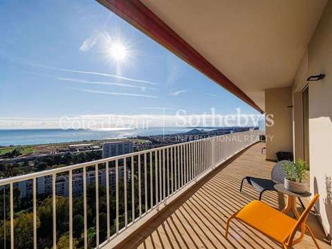Vente appartement 4 pièces Cagnes-sur-Mer 06