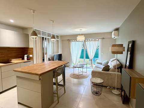 Vente appartement 2 pièces Cagnes-sur-Mer 06