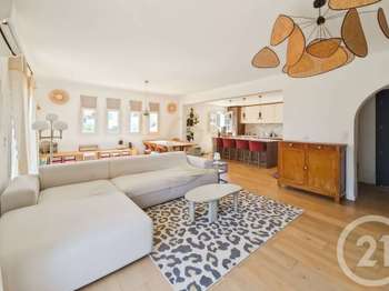 Appartement 3 pièces 121 m² · à Calvi · 121 m² · 635 000 €