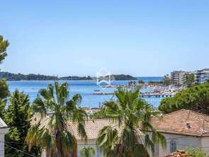 Vente Appartement 4 piècesCannes