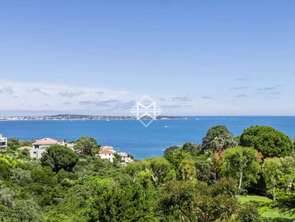 Vente Appartement 4 piècesCannes