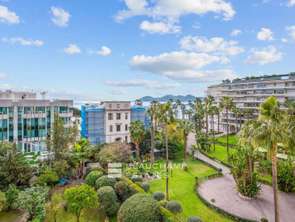 Vente Appartement 5 piècesCannes