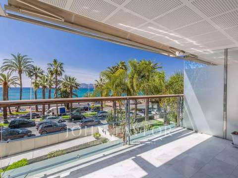 Vente appartement 2 pièces Cannes 06