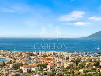 Vente Appartement 4 piècesCannes