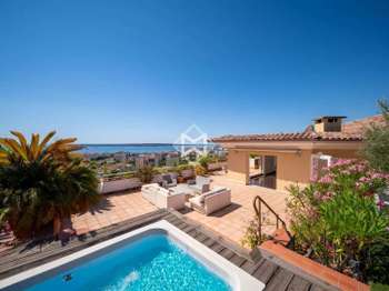 Vente Appartement 4 piècesCannes