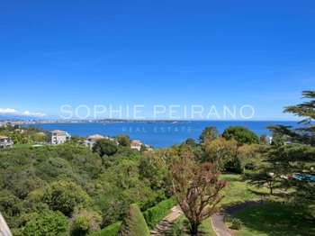 Vente Appartement 4 piècesCannes