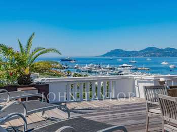 Vente Appartement 4 piècesCannes
