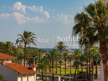Vente Appartement 4 piècesCannes