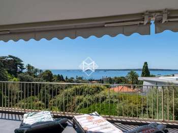 Vente Appartement 4 piècesCannes