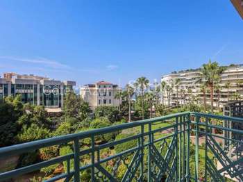 Vente Appartement 4 piècesCannes