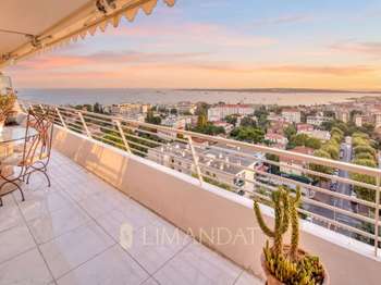 Vente Appartement 4 piècesCannes