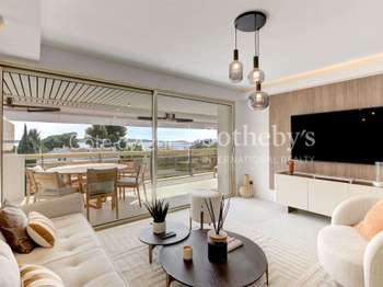 Vente Appartement 4 piècesCannes