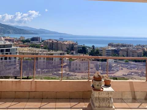 Vente appartement 2 pièces Carnoles 06