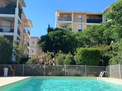 Vente appartement 2 pièces Carpentras 84