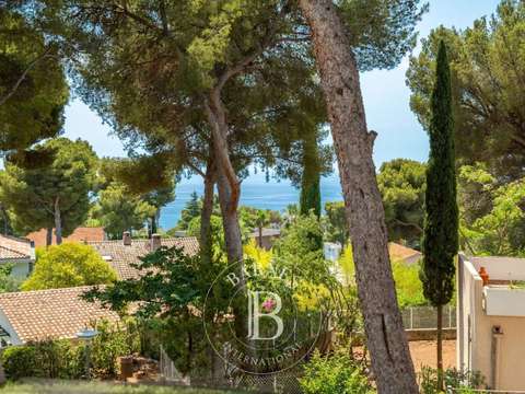 Vente appartement 4 pièces Cassis 13