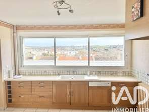 Vente Appartement 4 piècesCastelginest