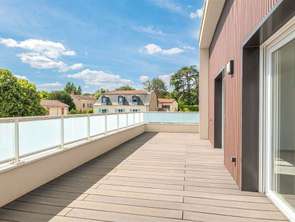 Vente Appartement 4 piècesChampagne-au-Mont-d'Or