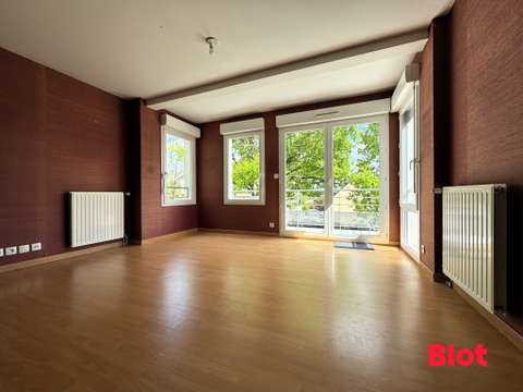Vente appartement 4 pièces Châteaubourg 35