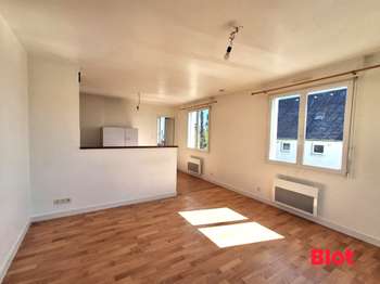 Vente Appartement 4 piècesChâteaubourg