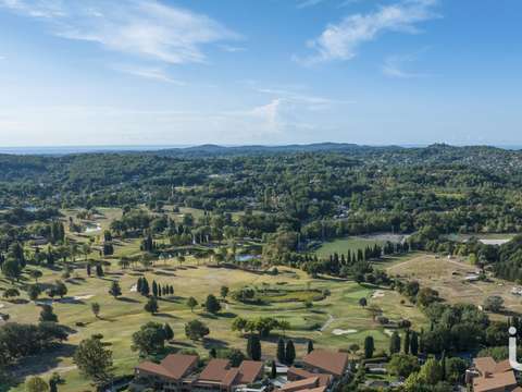 Vente appartement 5 pièces Châteauneuf-Grasse 06