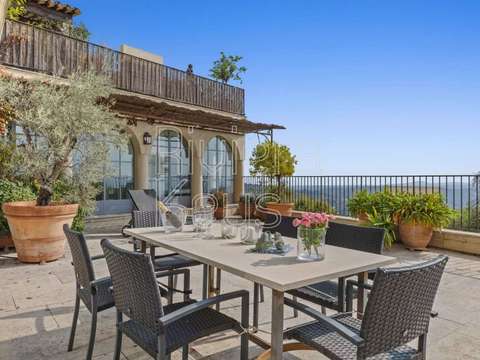 Vente appartement 3 pièces Châteauneuf-Grasse 06