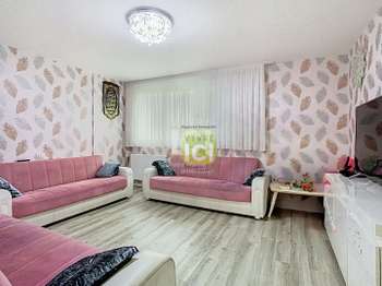 Appartement 5 pièces 86 m² · à Cholet · 86 m² · 100 000 €