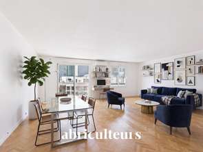 Vente Appartement 5 piècesCourbevoie