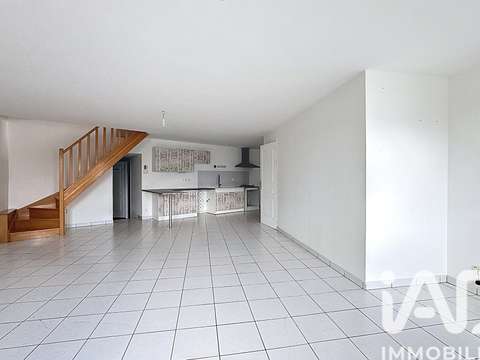 Vente appartement 4 pièces Courçon 17
