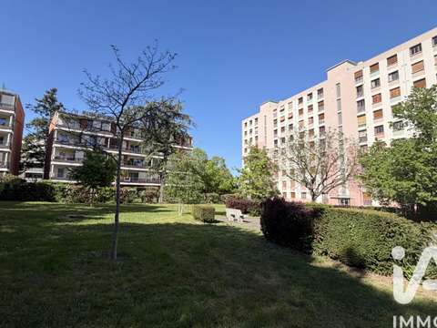 Vente appartement 4 pièces Décines-Charpieu 69