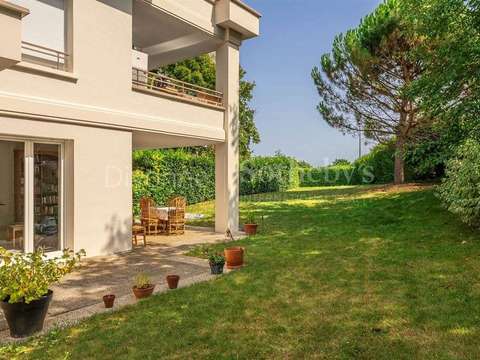 Vente appartement 4 pièces Divonne-les-Bains 01