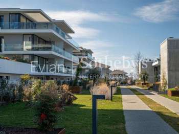 Vente appartement 4 pièces Évian-les-Bains 74