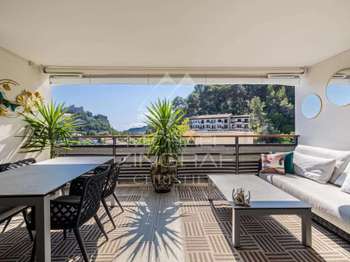 Vente Appartement 4 piècesÈze