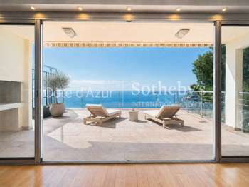 Appartement 5 pièces 143 m² · à Èze · 143 m² · 1 390 000 €