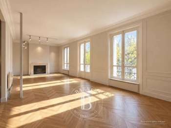 Appartement 4 pièces 180 m² · à Fontenay-sous-Bois · 180 m² · 1 400 000 €