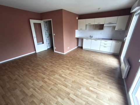 Vente appartement 3 pièces Fougères 35