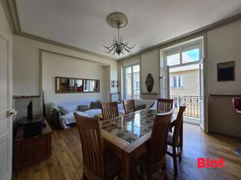 Vente Appartement 5 piècesFougères