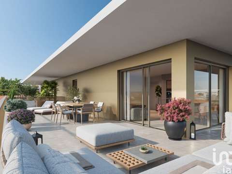 Vente appartement 3 pièces Fréjus 83