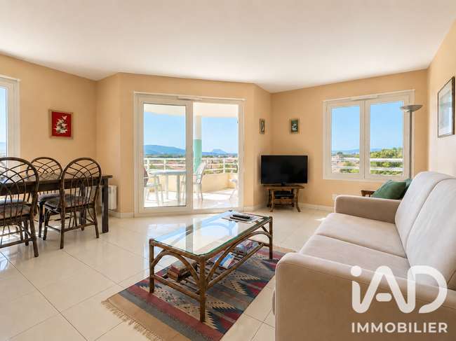 Appartement 2 pièces 49 m² · à Fréjus · 49 m² · 295 000 €