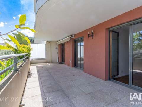 Vente appartement 5 pièces Genas 69