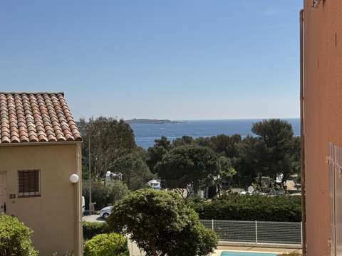 Vente appartement 1 pièce Giens 83