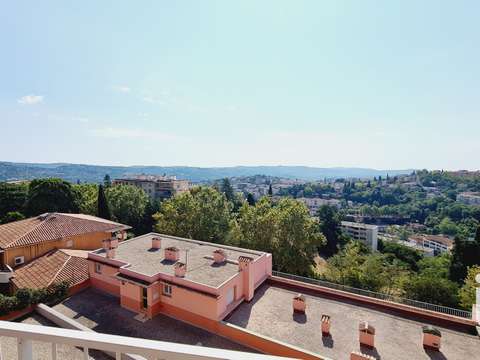 Vente appartement 3 pièces Grasse 06