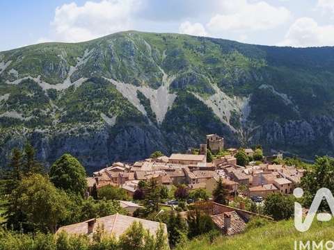 Vente appartement 4 pièces Gréolières 06