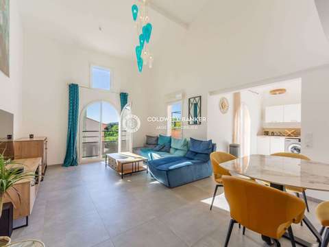 Vente appartement 4 pièces Grimaud 83