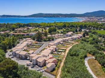Vente appartement 4 pièces Grimaud 83