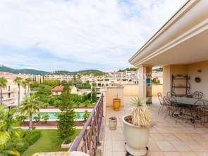 Vente Appartement 4 piècesHyères