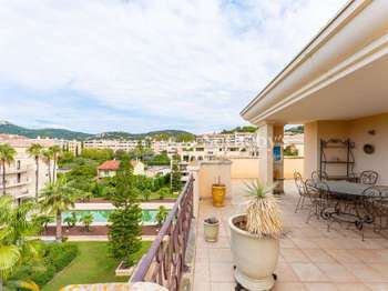 Vente appartement 4 pièces Hyères 83