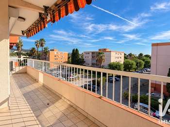 Vente Appartement 4 piècesHyères