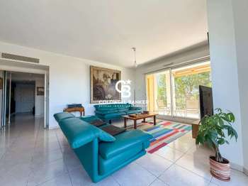 Vente Appartement 4 piècesHyères