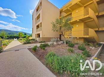 Vente Appartement 4 piècesHyères